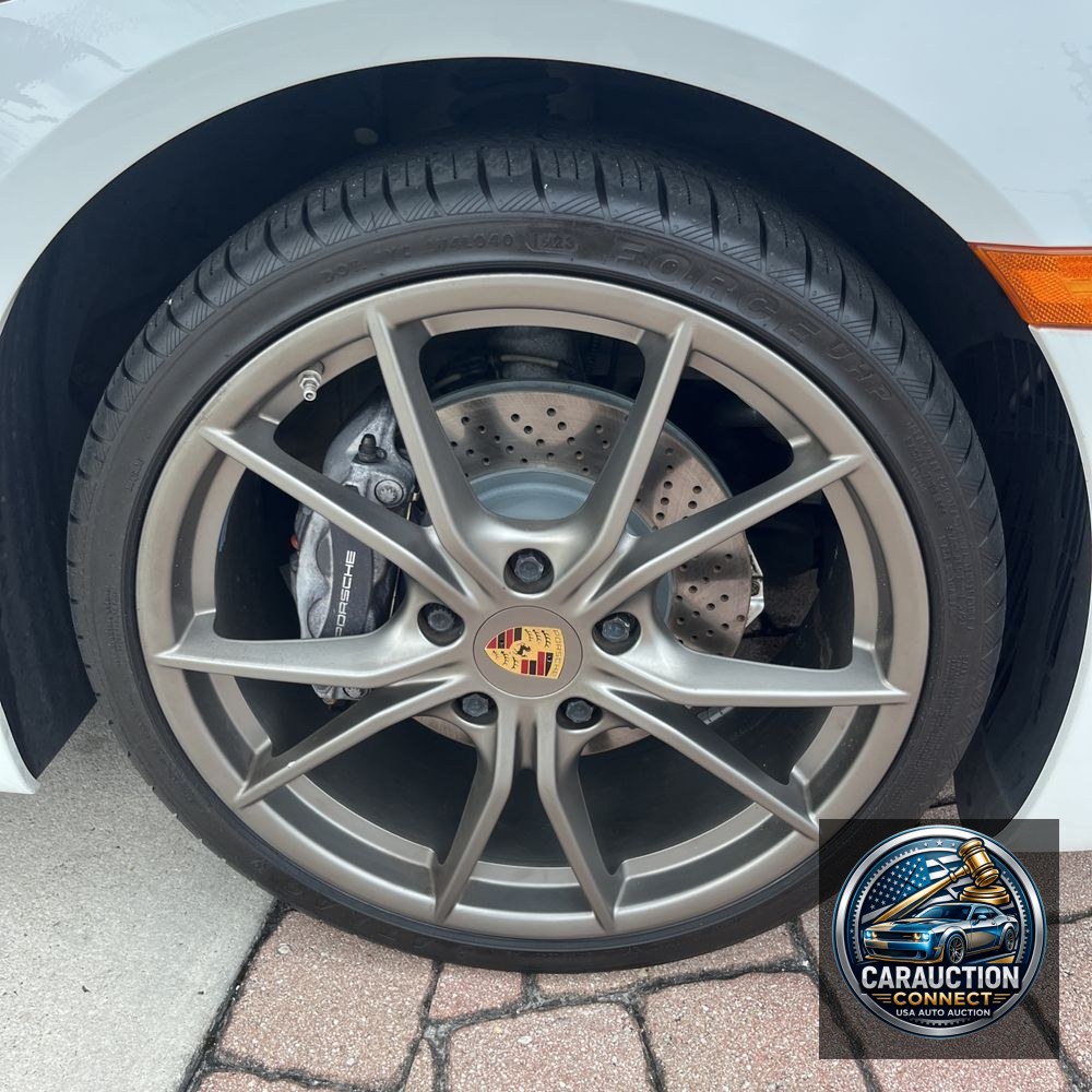 2019 Porsche 718 Cayman Base