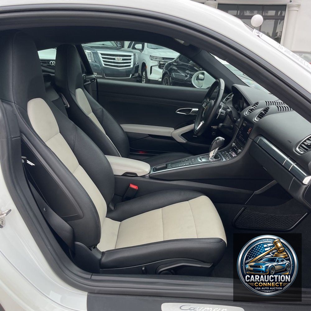 2019 Porsche 718 Cayman Base