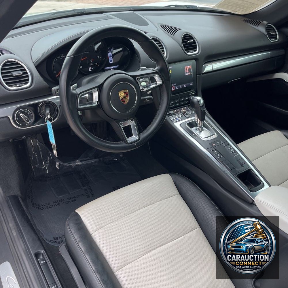 2019 Porsche 718 Cayman Base
