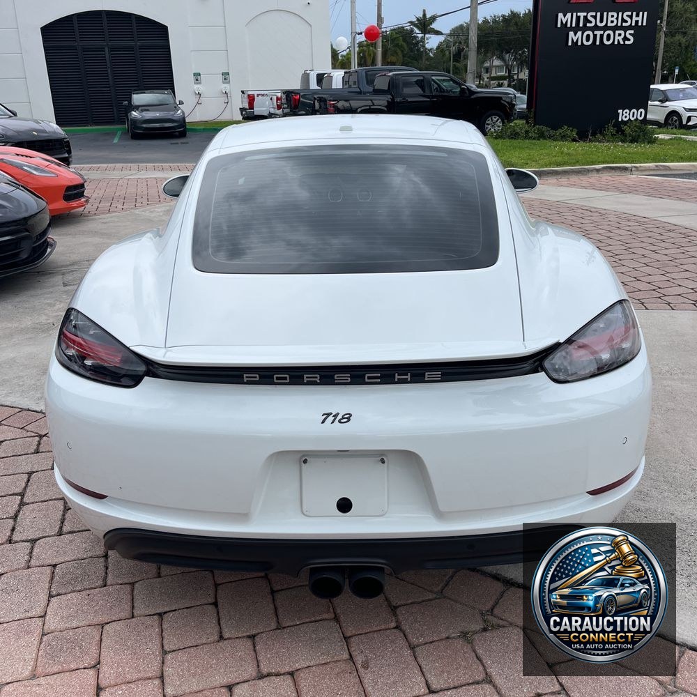 2019 Porsche 718 Cayman Base