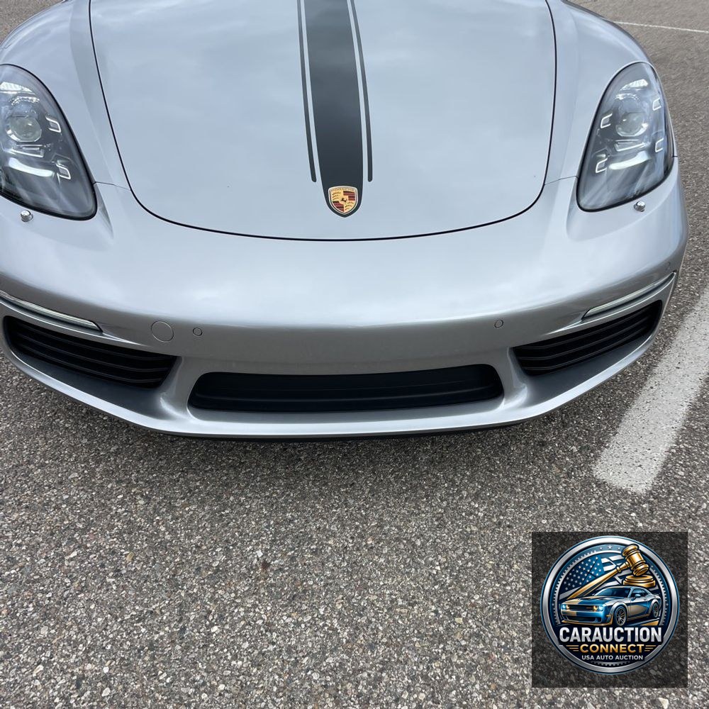 2024 Porsche 718 Cayman Base