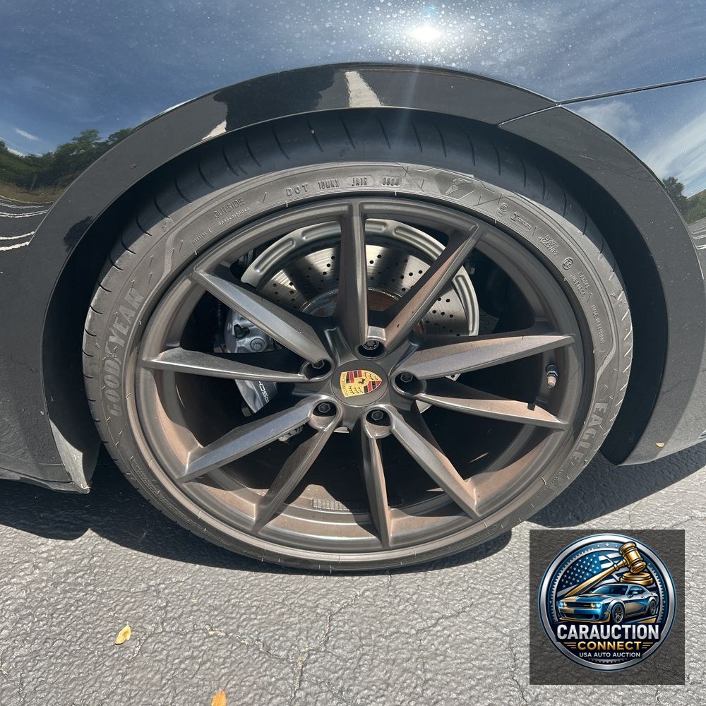 2024 Porsche 911 Carrera