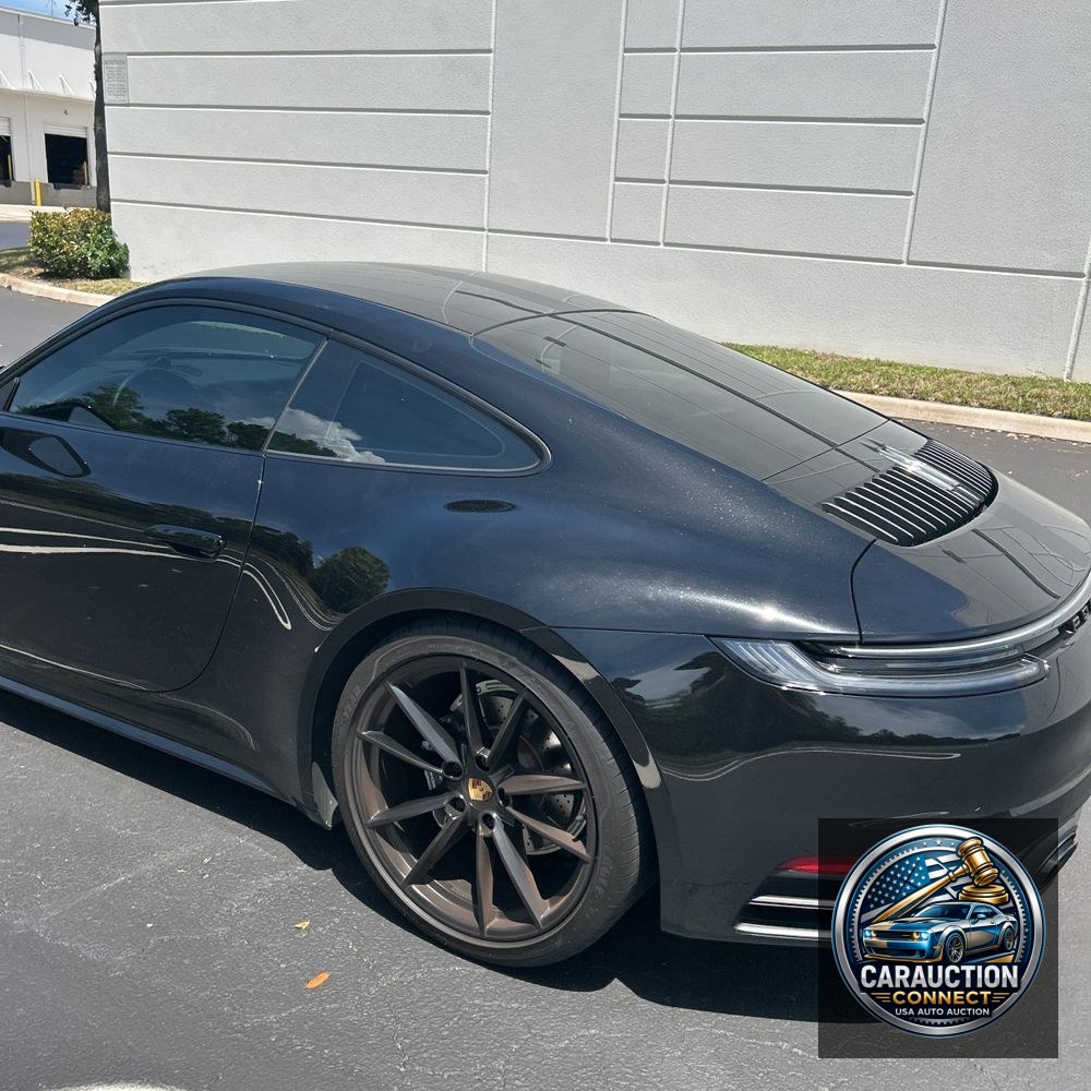 2024 Porsche 911 Carrera