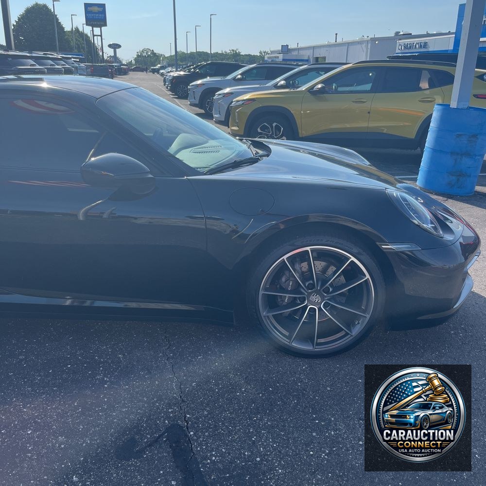 2020 Porsche 911 Carrera