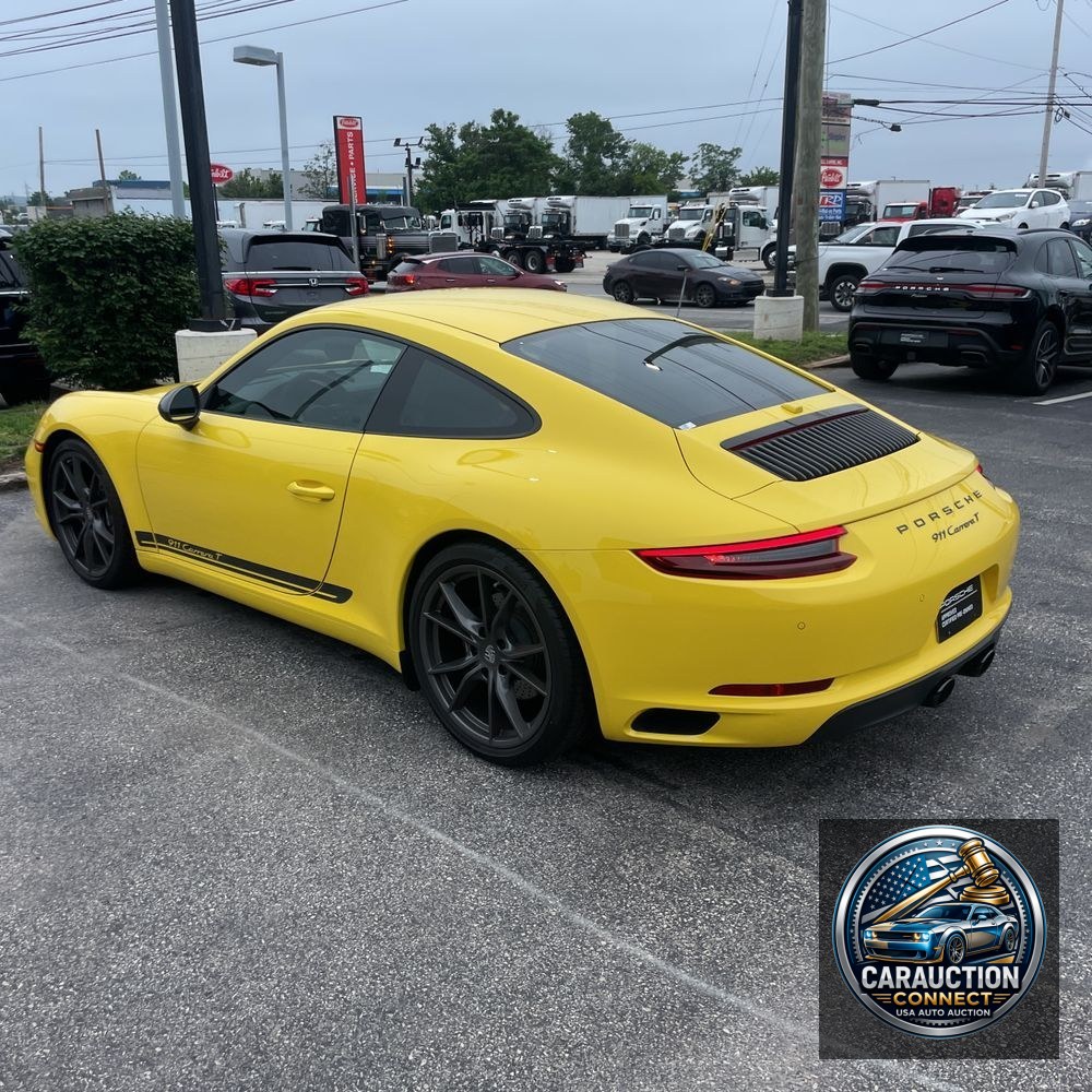 2019 Porsche 911 Carrera T