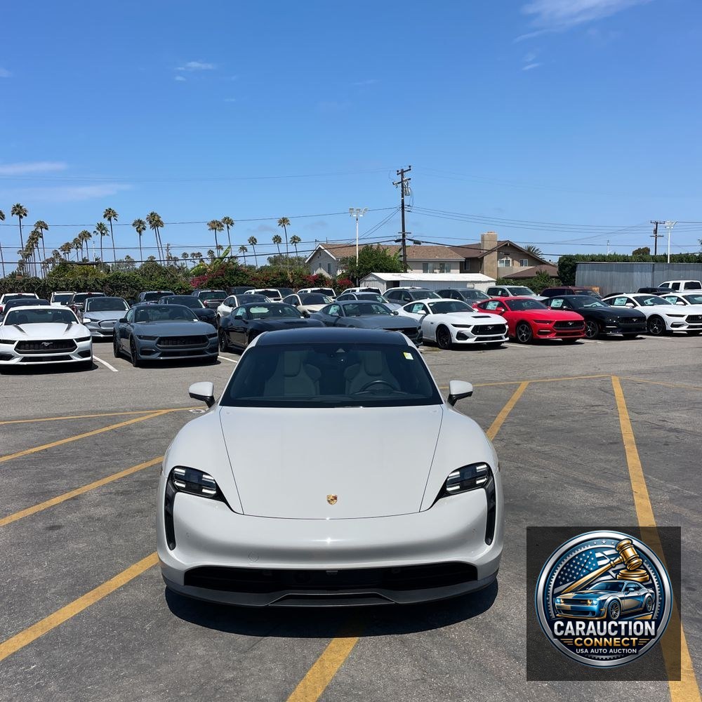 2022 Porsche Taycan Base