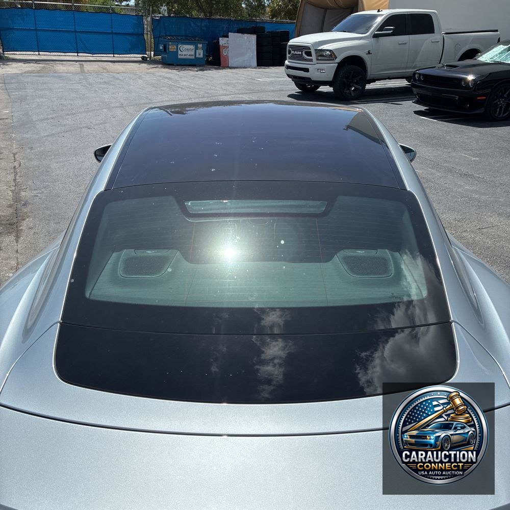 2022 Porsche Taycan Base