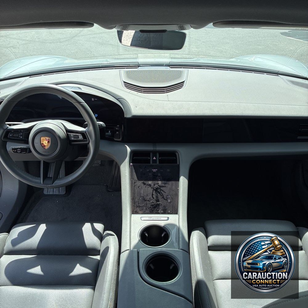 2022 Porsche Taycan Base