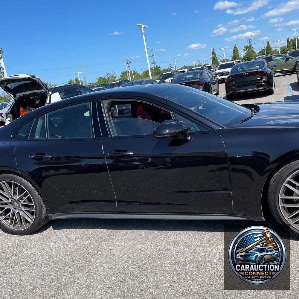 2024 Porsche Panamera Base