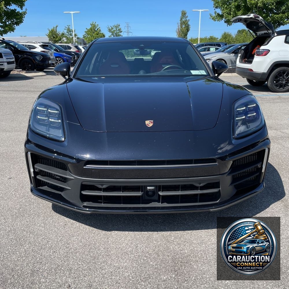 2024 Porsche Panamera Base