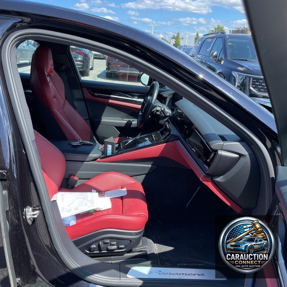 2024 Porsche Panamera Base