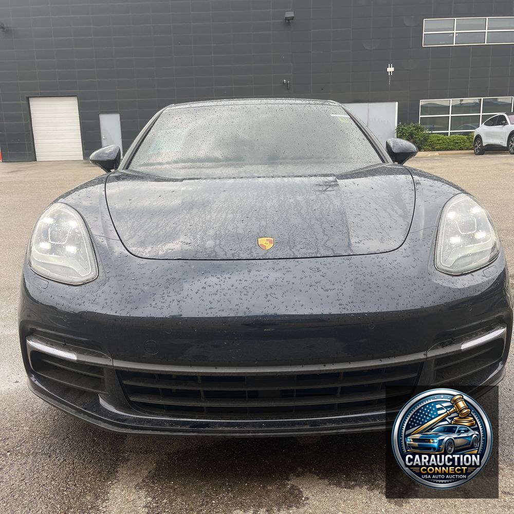 2018 Porsche Panamera 4S