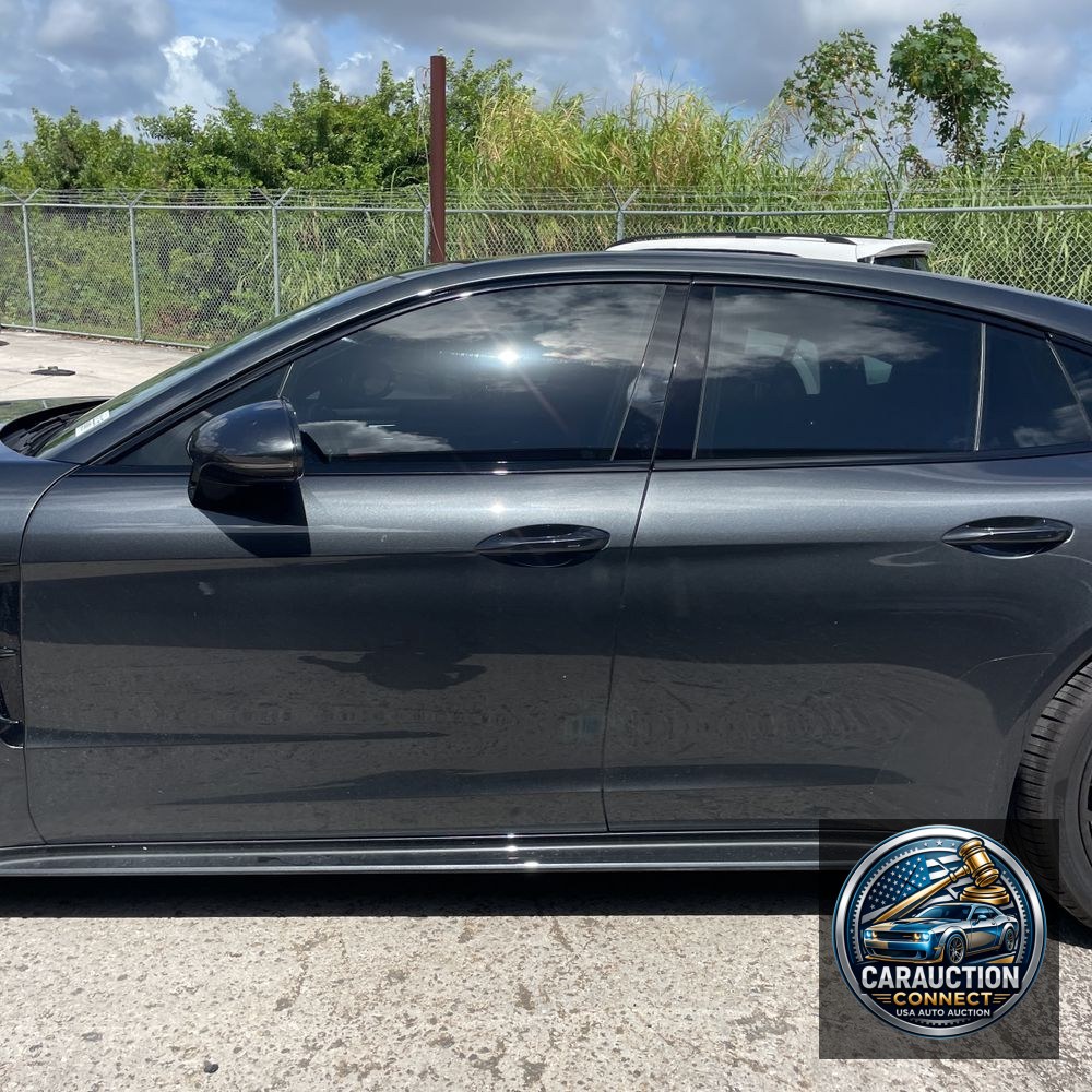 2018 Porsche Panamera 4S
