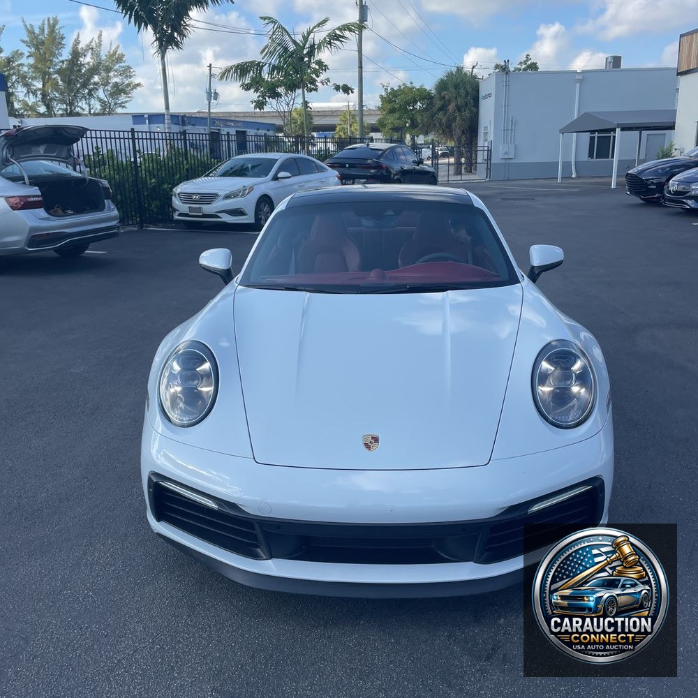 2020 Porsche 911 Carrera 4S