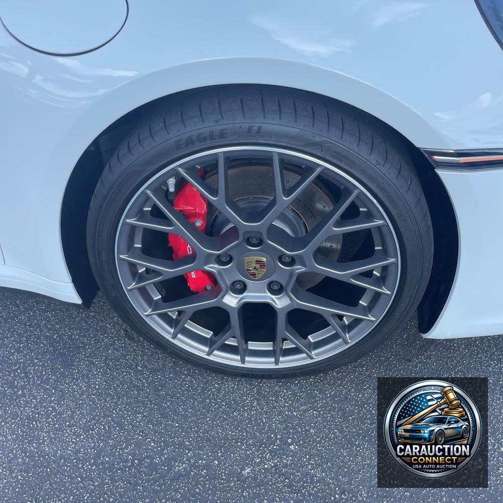 2020 Porsche 911 Carrera 4S