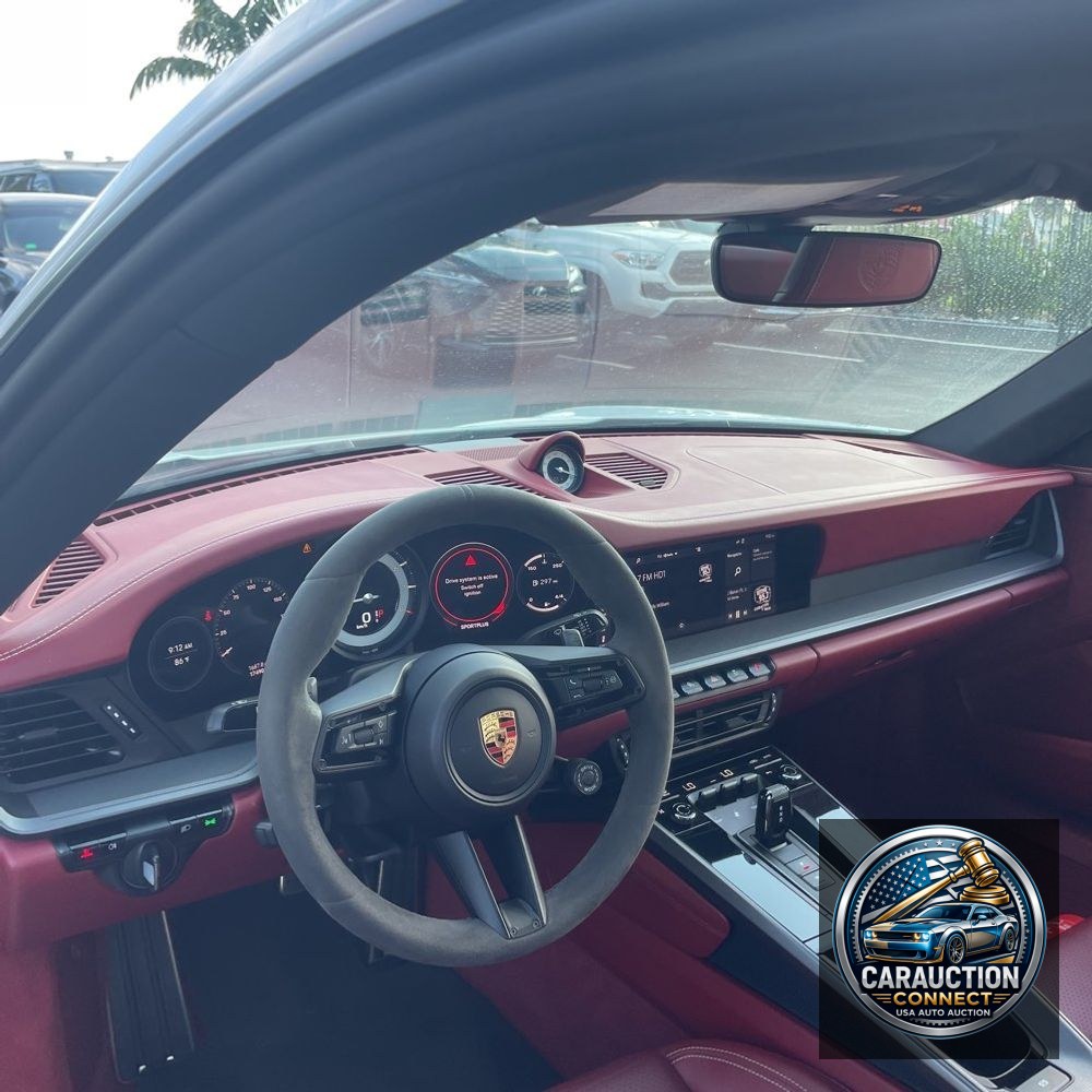 2020 Porsche 911 Carrera 4S