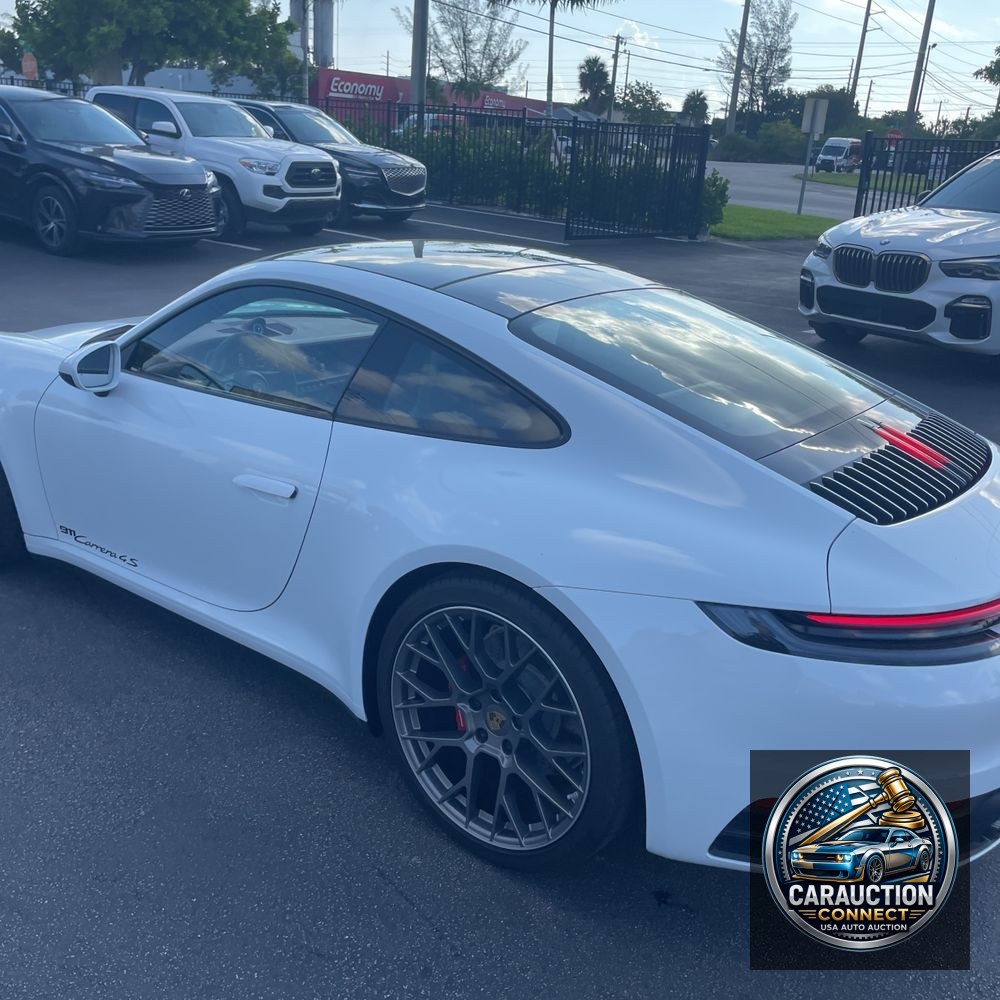 2020 Porsche 911 Carrera 4S