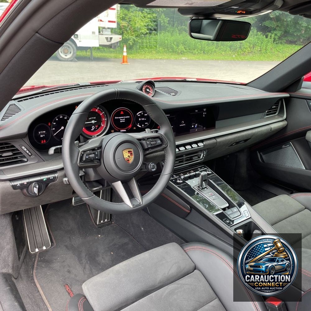 2022 Porsche 911 Carrera 4 GTS