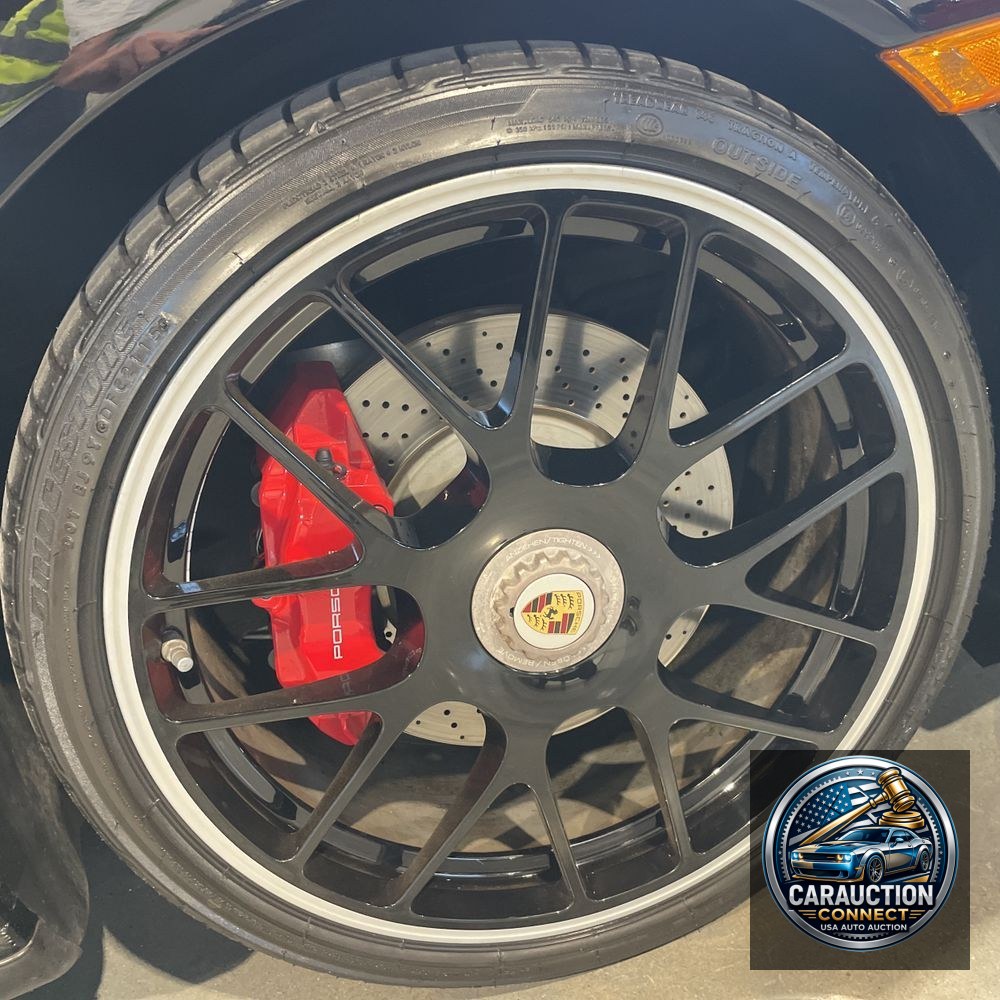 2012 Porsche 911 Carrera 4 GTS