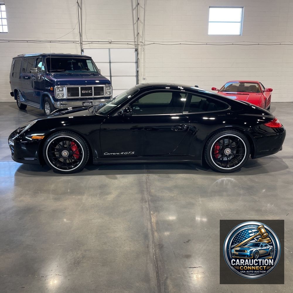 2012 Porsche 911 Carrera 4 GTS