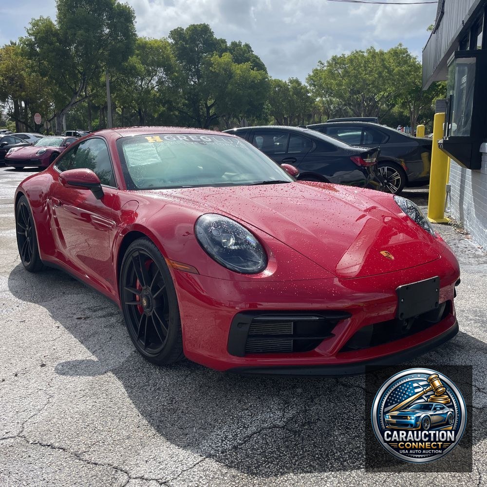 2023 Porsche 911 Carrera 4 GTS