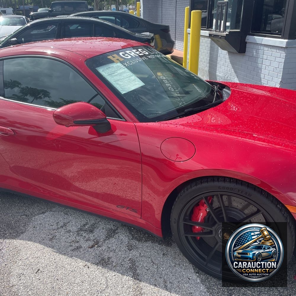 2023 Porsche 911 Carrera 4 GTS