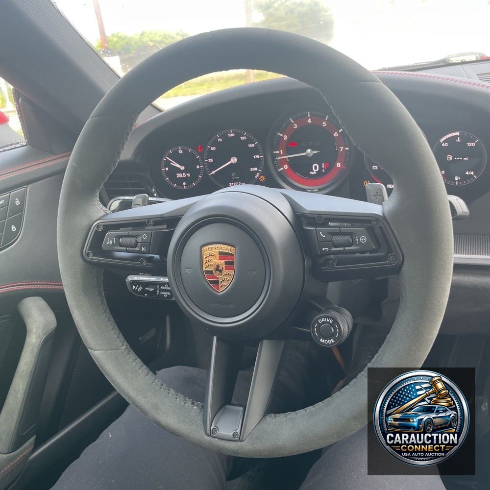 2023 Porsche 911 Carrera 4 GTS