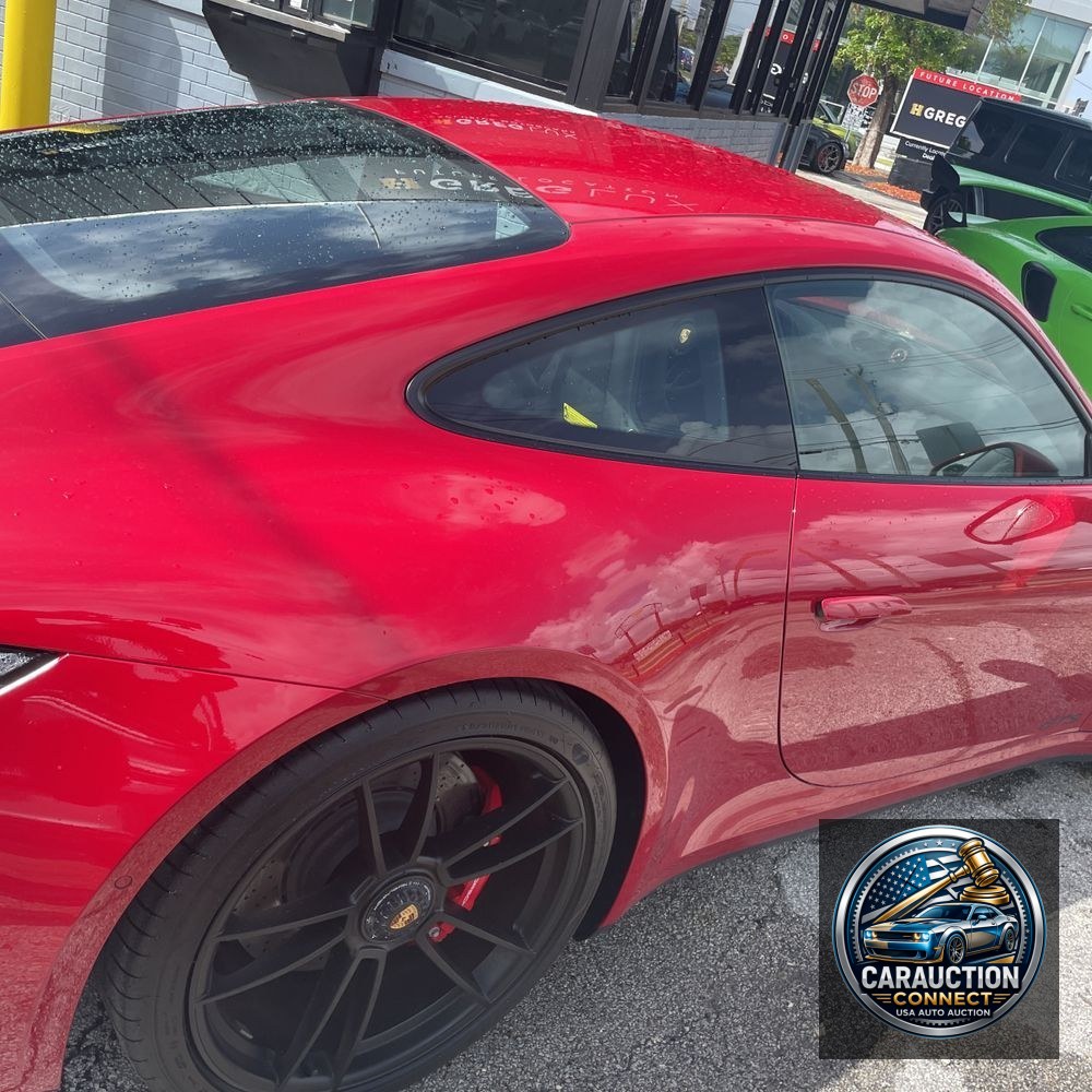 2023 Porsche 911 Carrera 4 GTS