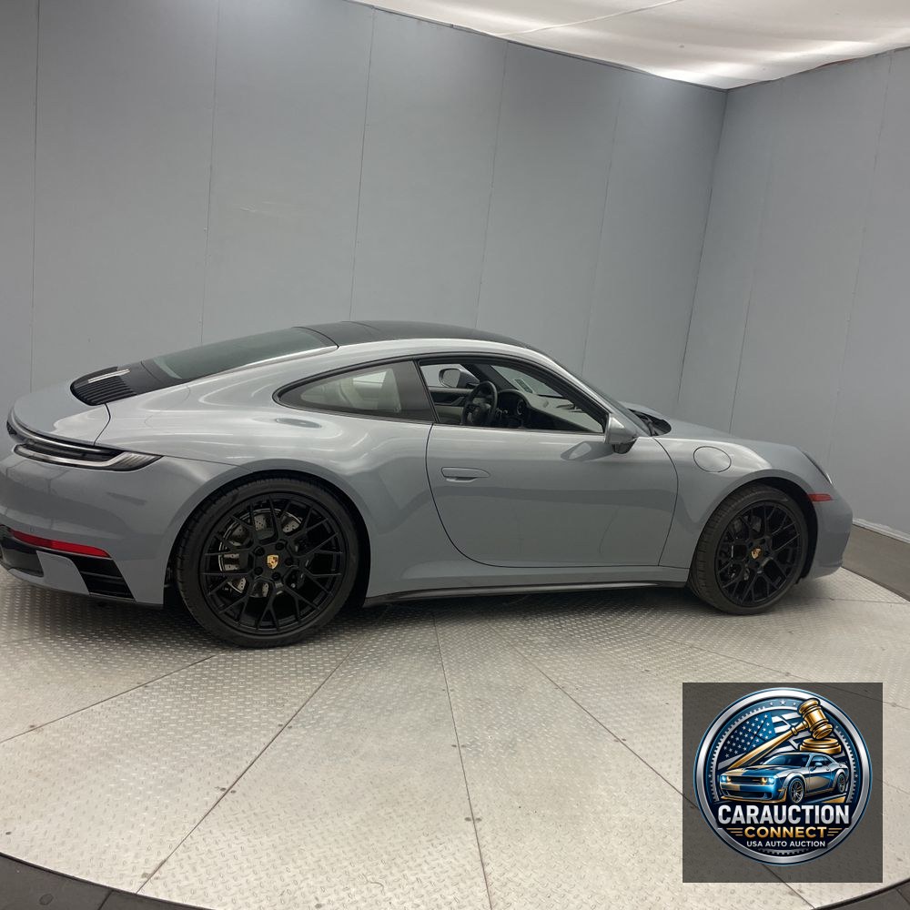 2024 Porsche 911 Carrera 4S