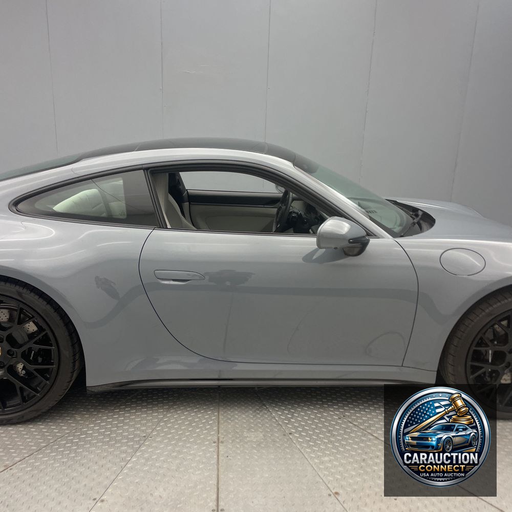 2024 Porsche 911 Carrera 4S