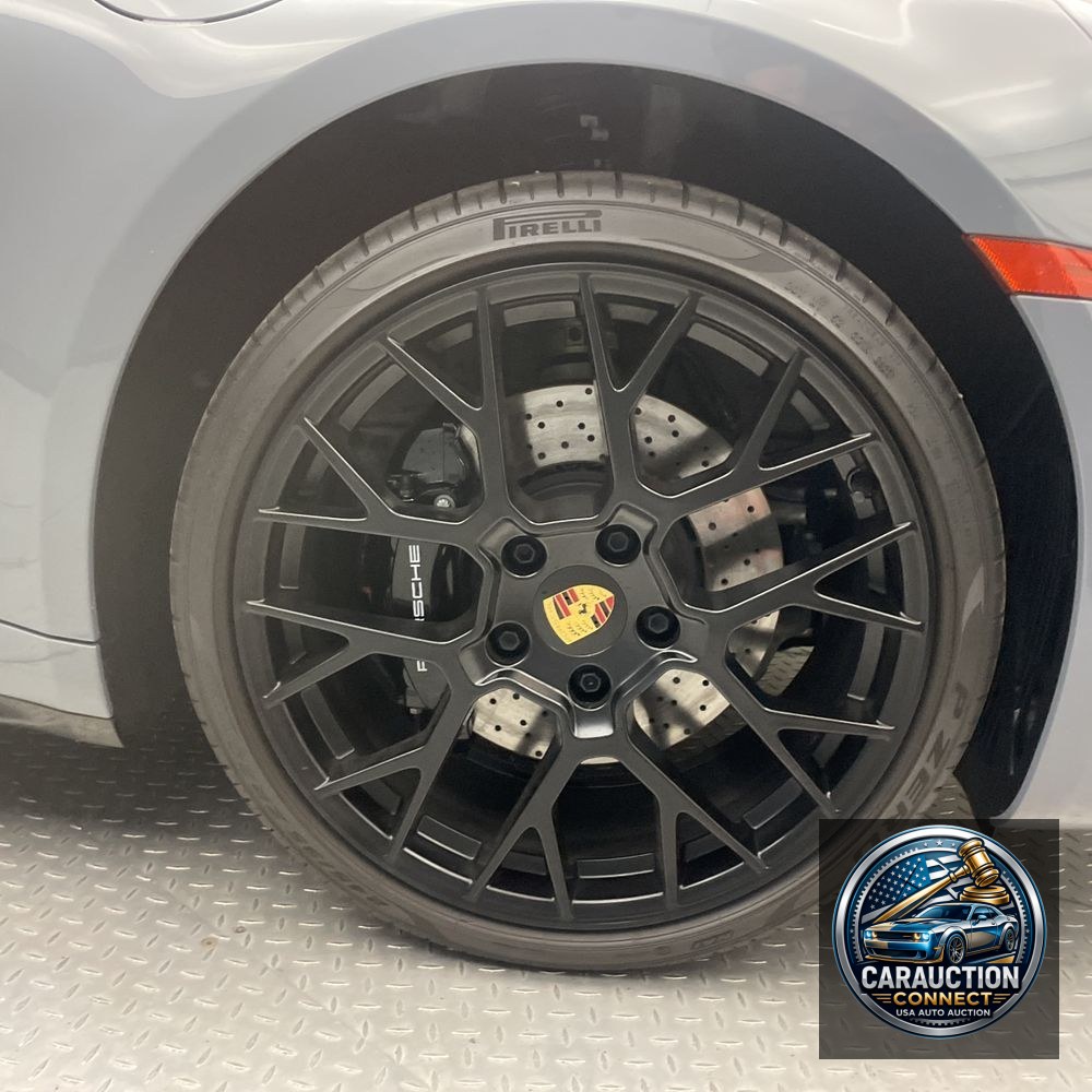 2024 Porsche 911 Carrera 4S