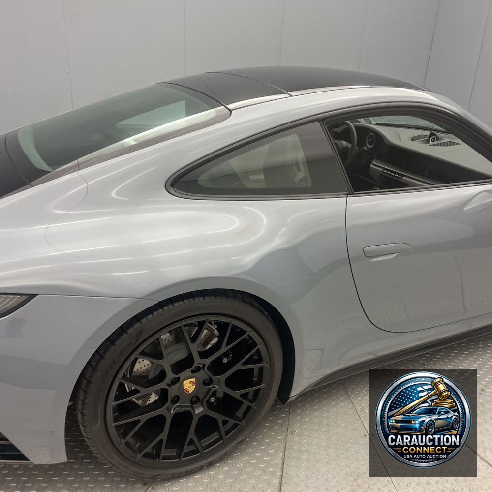2024 Porsche 911 Carrera 4S