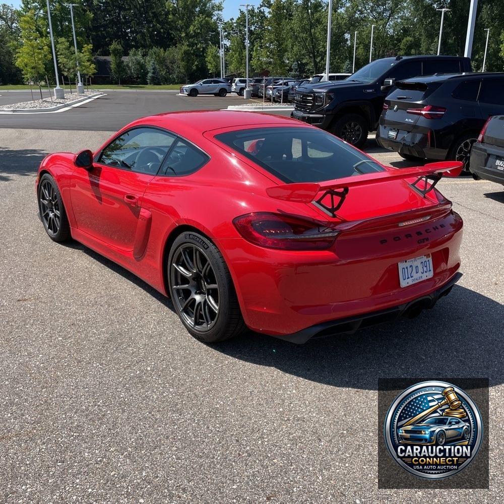 2016 Porsche Cayman GT4