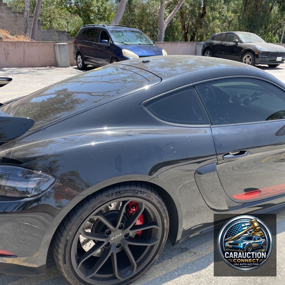 2020 Porsche 718 Cayman GT4