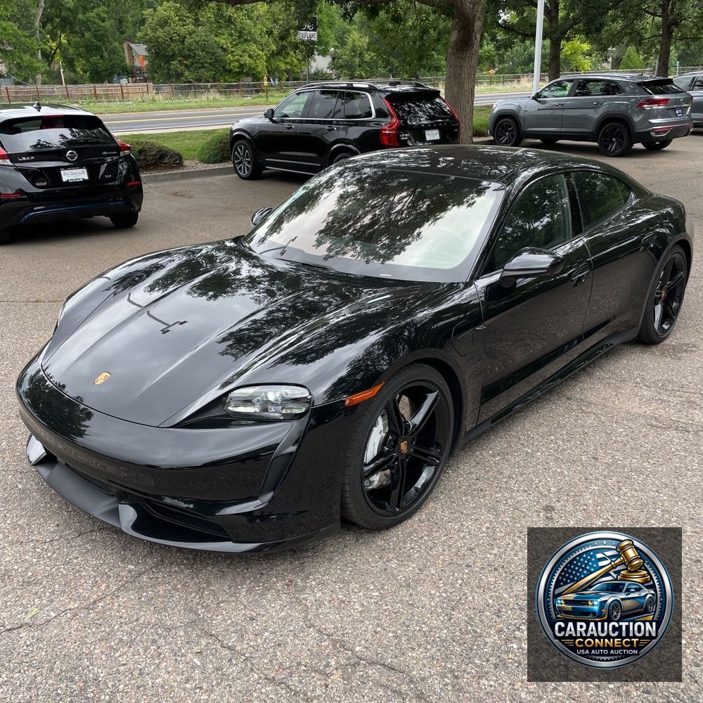 2024 Porsche Taycan Turbo