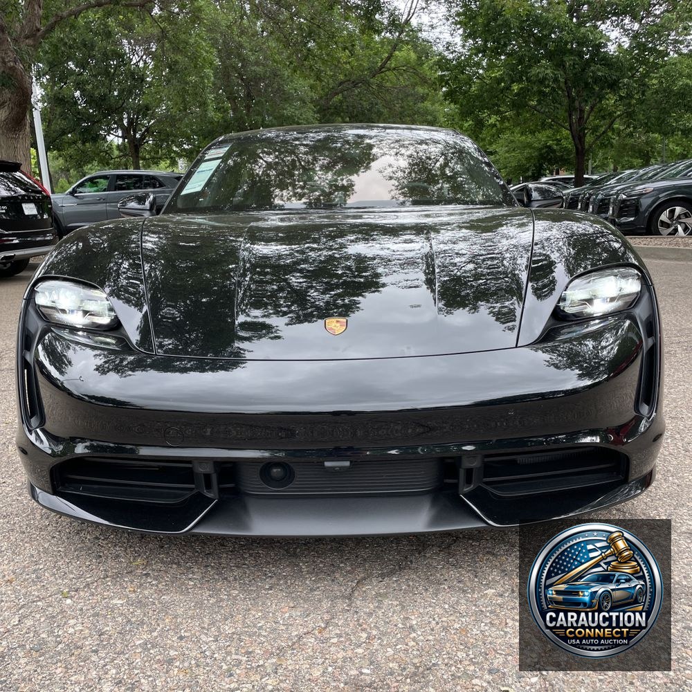 2024 Porsche Taycan Turbo