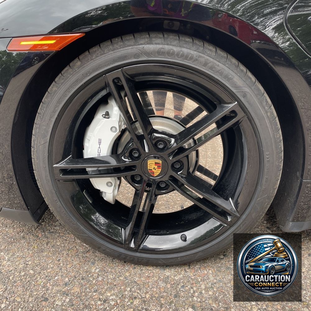 2024 Porsche Taycan Turbo