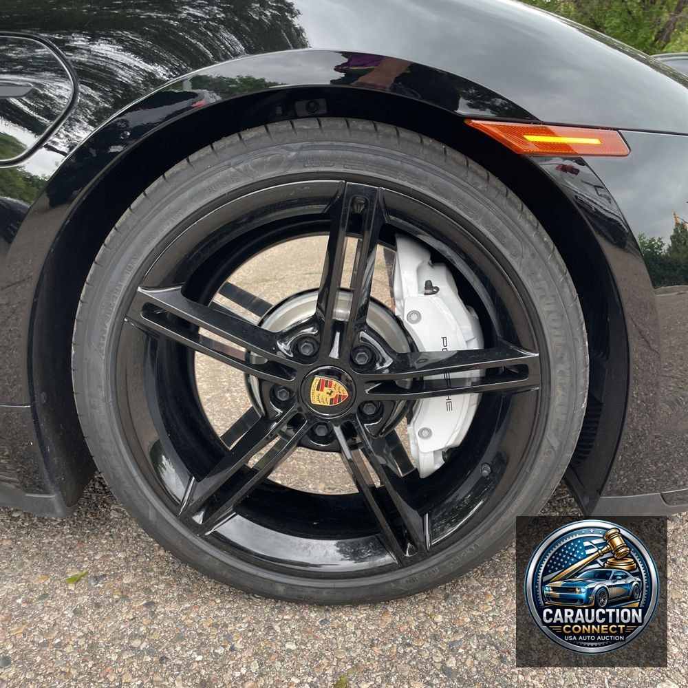 2024 Porsche Taycan Turbo