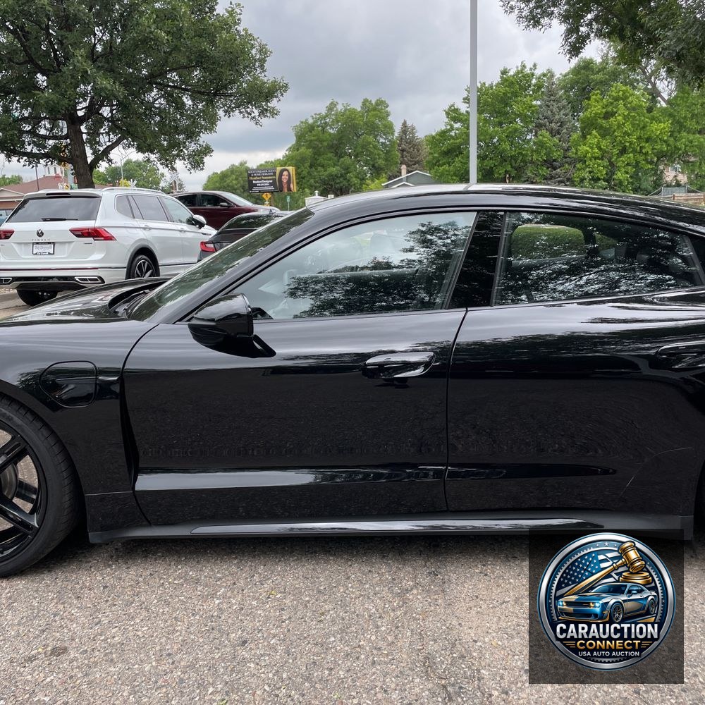 2024 Porsche Taycan Turbo