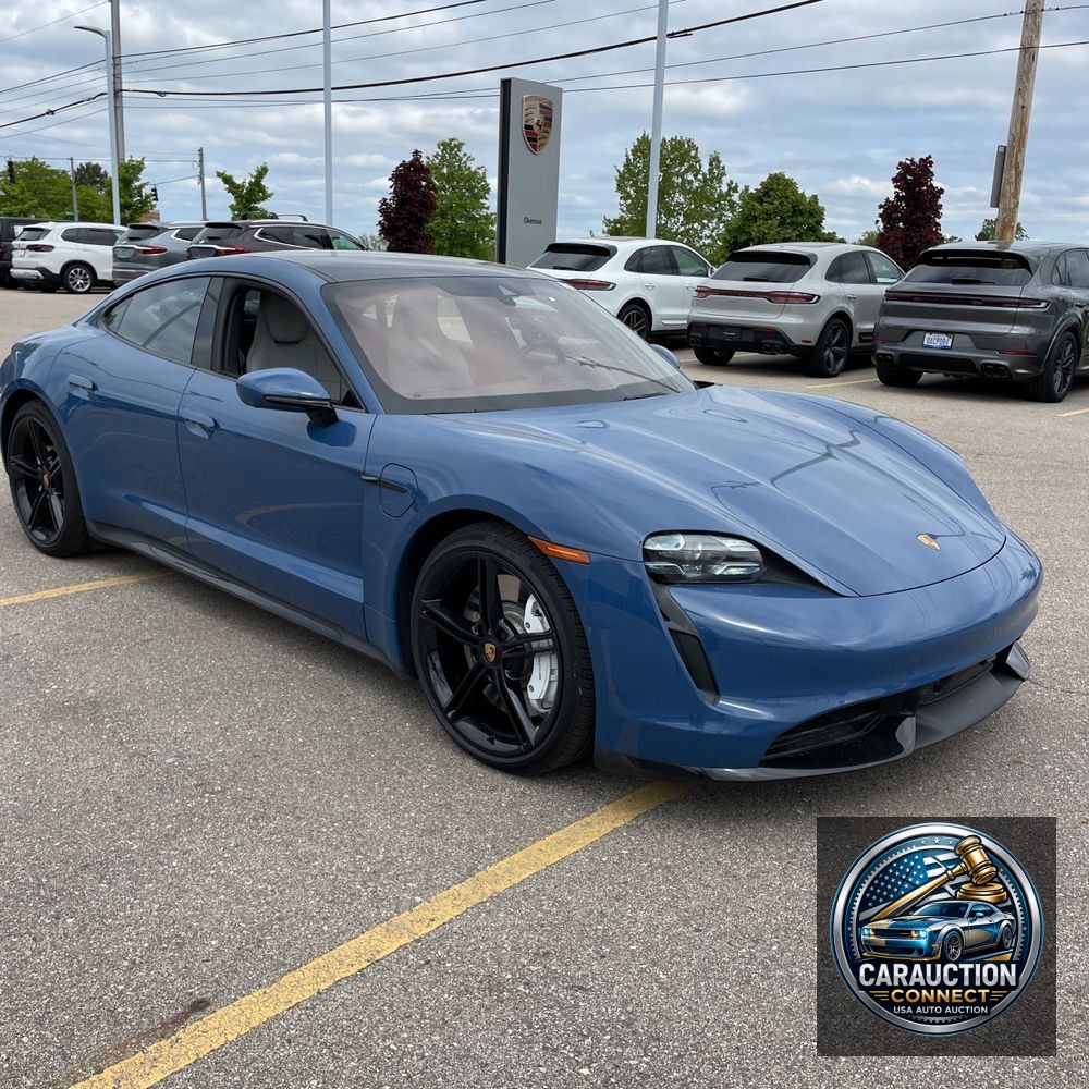 2024 Porsche Taycan Turbo