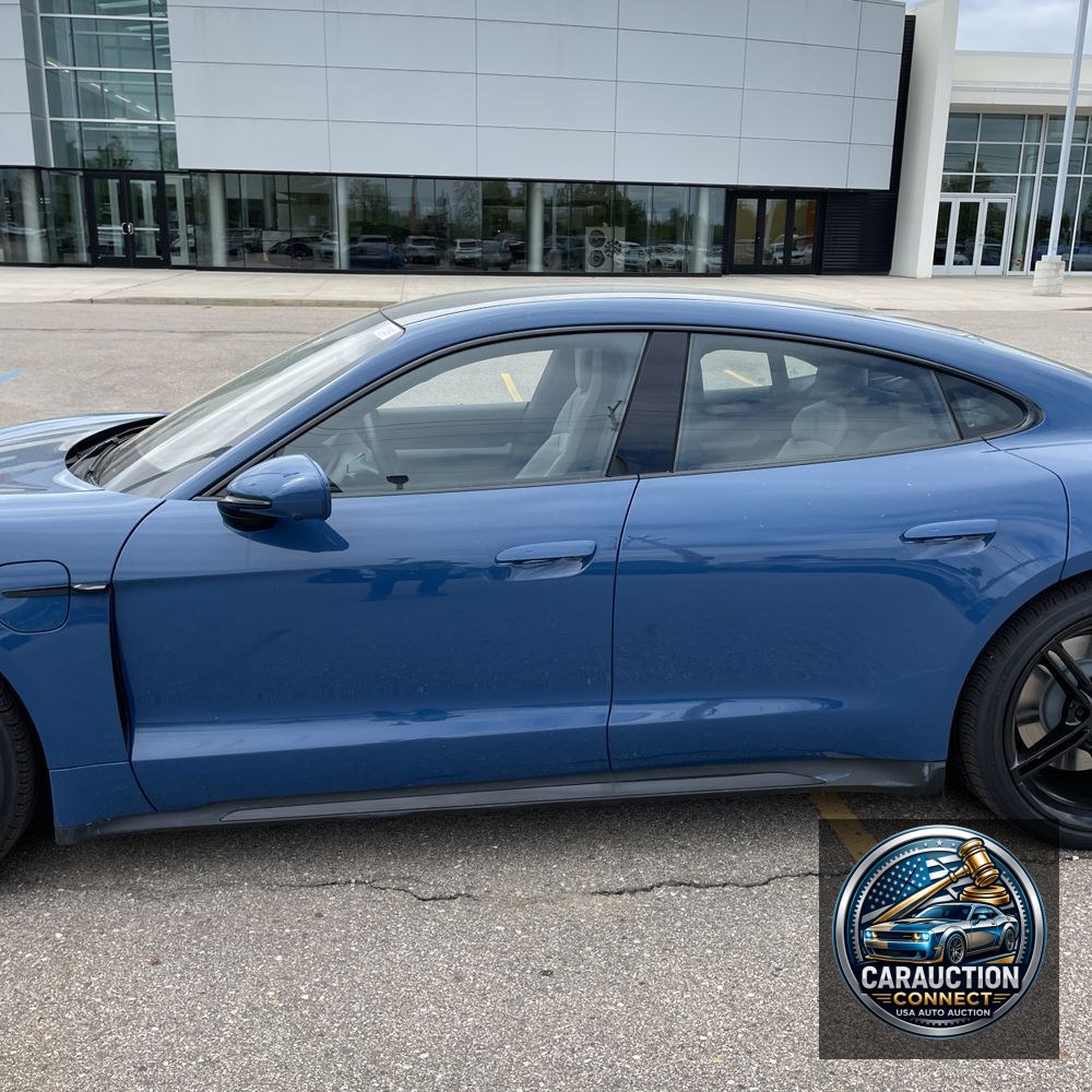 2024 Porsche Taycan Turbo