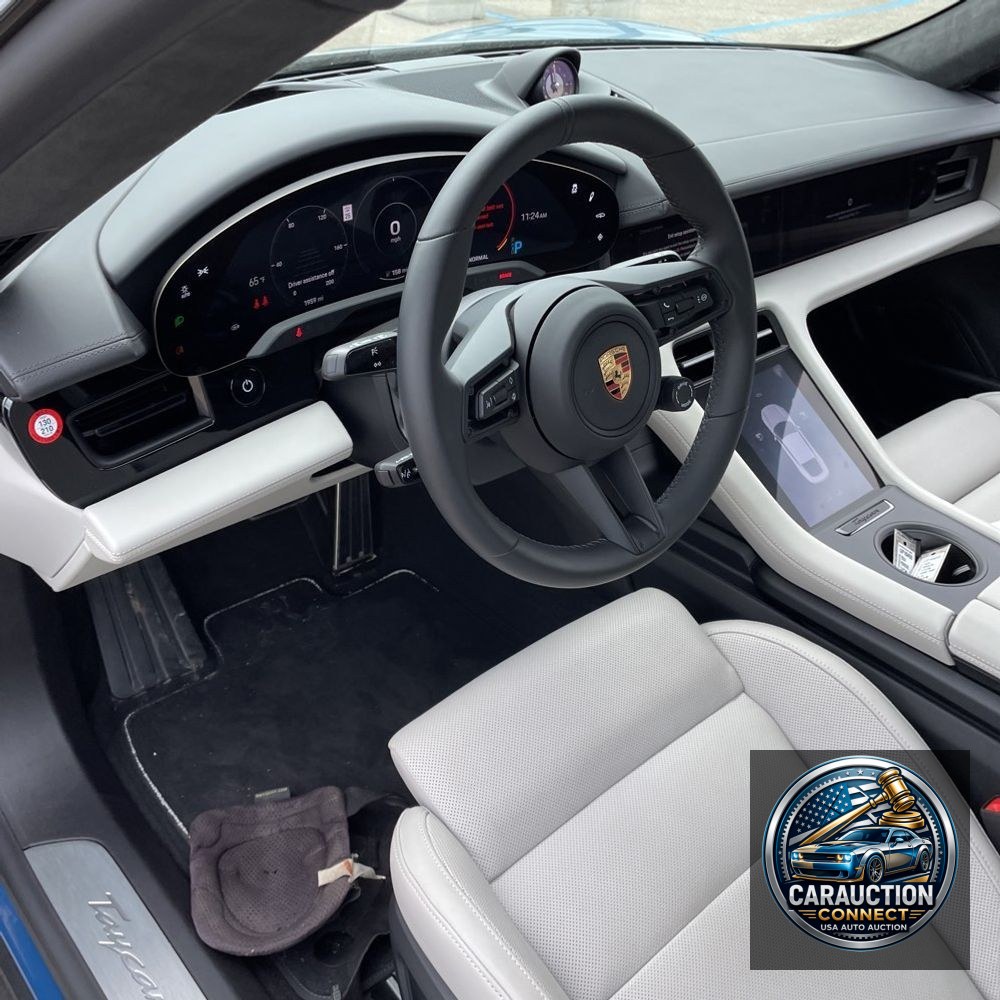 2024 Porsche Taycan Turbo