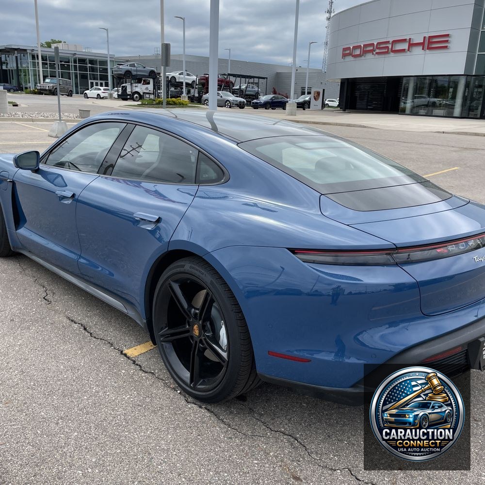 2024 Porsche Taycan Turbo