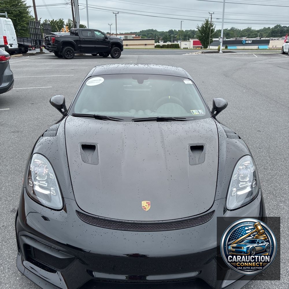 2024 Porsche 718 Cayman GT4 RS