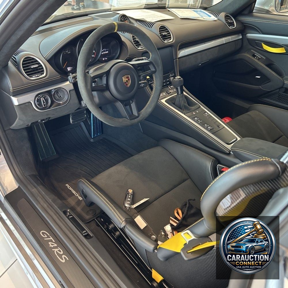 2023 Porsche 718 Cayman GT4 RS