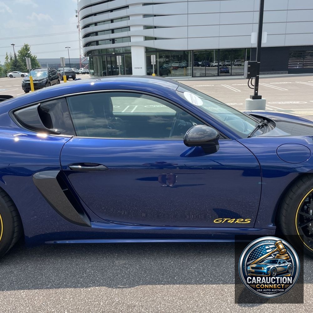 2024 Porsche 718 Cayman GT4 RS