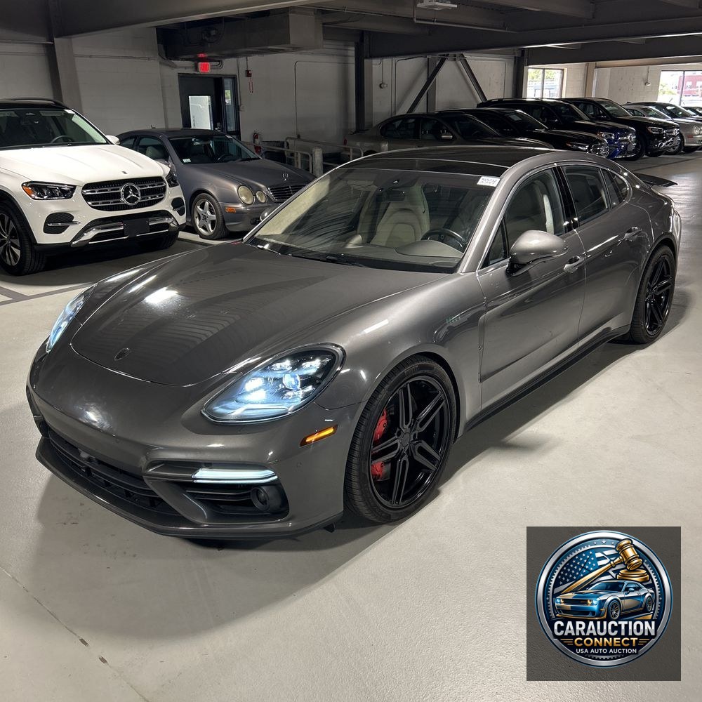 2018 Porsche Panamera Turbo