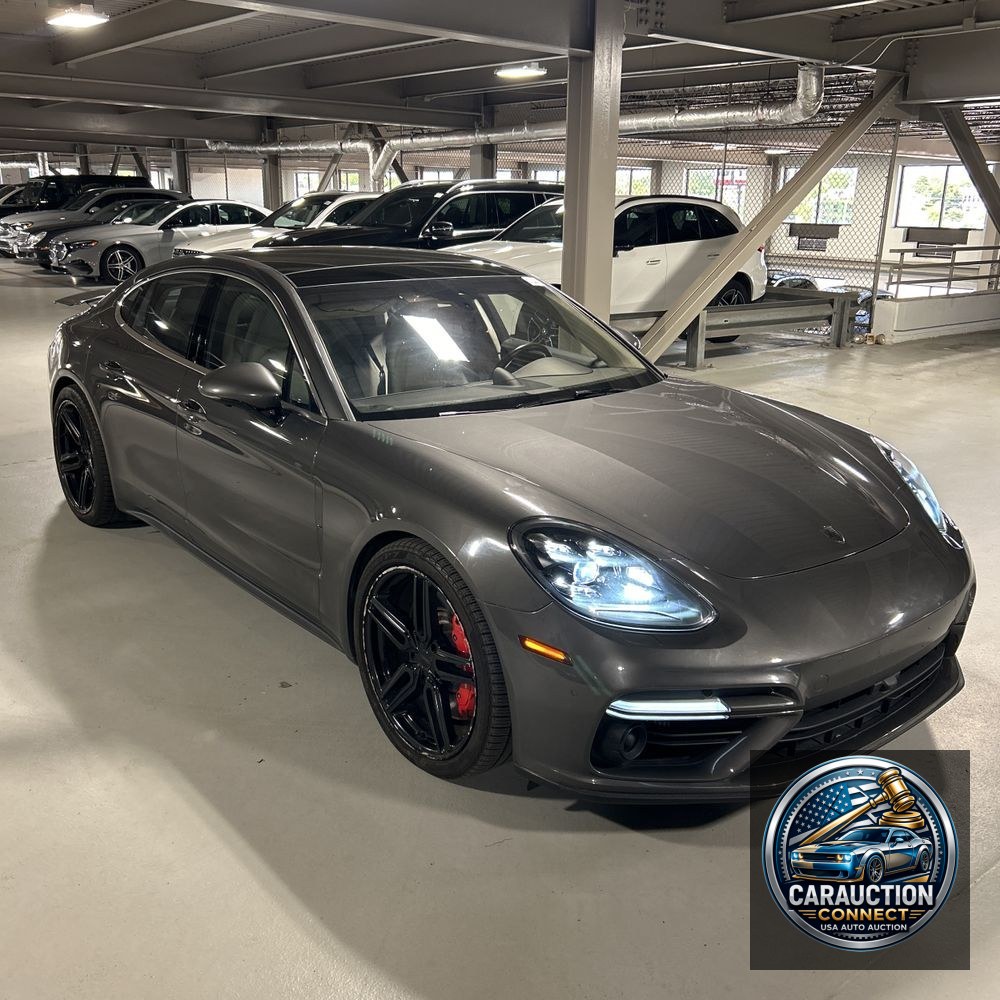 2018 Porsche Panamera Turbo