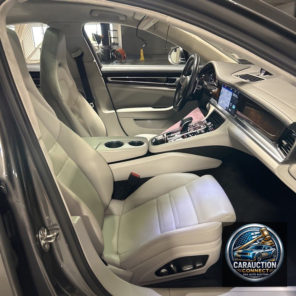 2018 Porsche Panamera Turbo