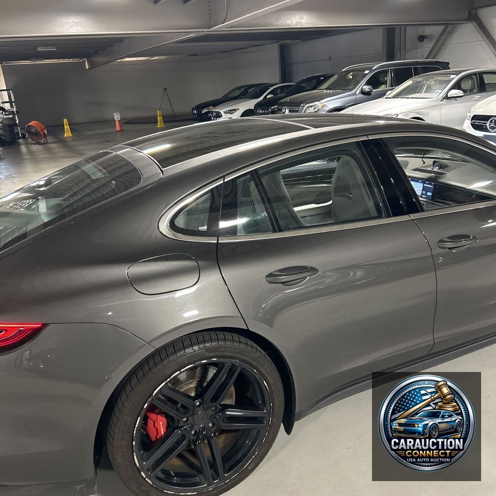 2018 Porsche Panamera Turbo